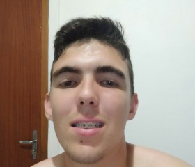 Fabio, 19 лет, Braço do Norte