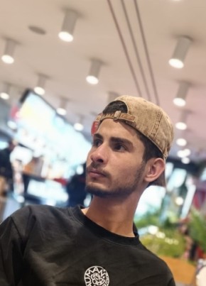 Youssef из Bağcılar 18 лет