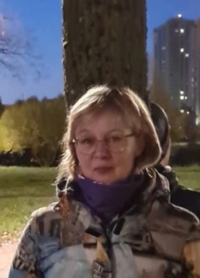 Анна, 48, Россия, Санкт-Петербург