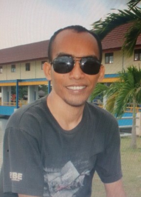 Deddi, 38, Indonesia, Tanjung Pandan