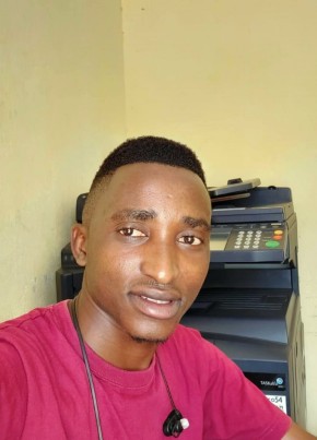 Daniel из Mombasa 29 лет