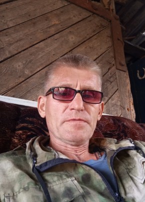 Александр из Чебаркули 48 лет
