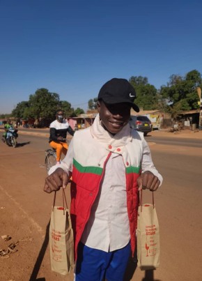 Edson Yamess, 18, Burkina Faso, Koudougou
