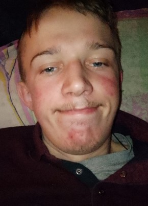 Tikho n, 18, Russia, Novosibirsk