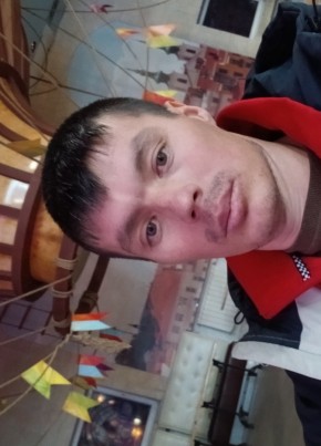 Иззат из Орёла 31 год