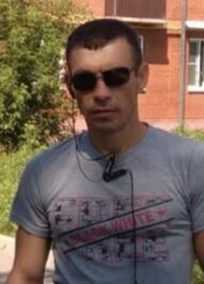 Александр из Челябинска 44 года
