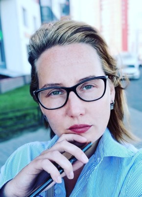 Юлиана, 36, Россия, Санкт-Петербург