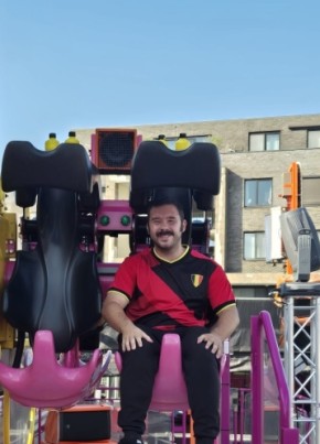 Kevin из Lommel 30 лет