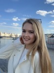 Eliza, 24, Milano