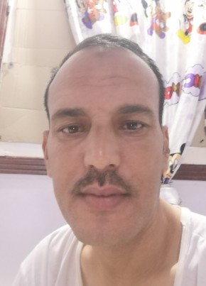 احمد из القاهرة 18 лет