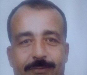Kader, 42, Abou el Hassan