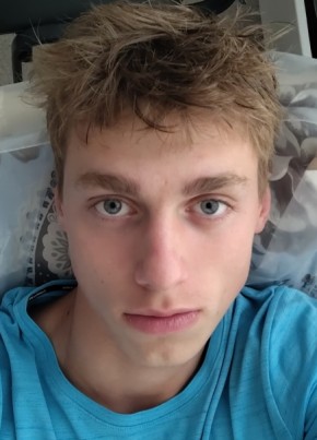 Anton, 19, Belarus, Minsk