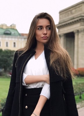 Полина из Череповеца 25 лет