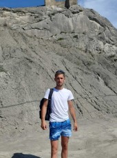 Vitaly, 31, Russia, Yaroslavl
