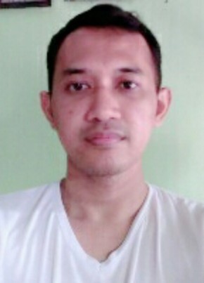 Ardy Saputra, 32, Indonesia, Djakarta