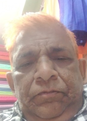 Sadik Khatri, 61, India, Indore