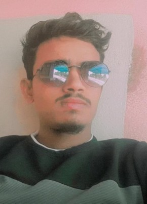 Salman, 21, India, Pune