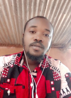 Fatao Kabore, 27, Burkina Faso, Ouagadougou