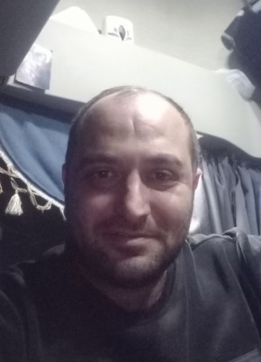 Artur из Буденновска 37 лет