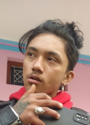 Parkesh, 22, India, Srīnagar (Uttarakhand)