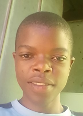 Sean, 20, Southern Rhodesia, Karoyi