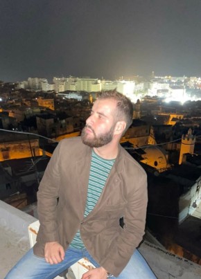 Zinou из Algiers 24 года