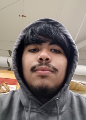 Manny из Chicago 18 лет