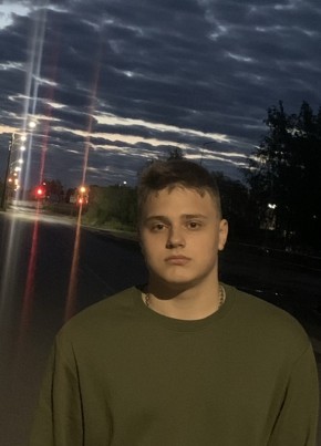 Олег, 21, Россия, Архангельск