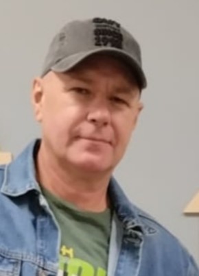 Dima, 48, Russia, Kommunar