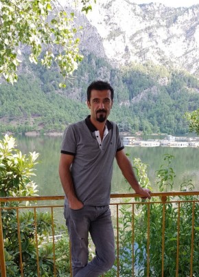 İlyas, 37, Türkiye Cumhuriyeti, İstanbul