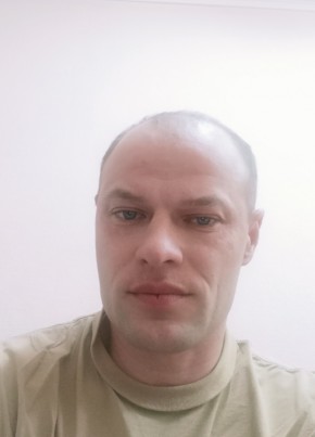 Павел, 42, Россия, Артёмовский