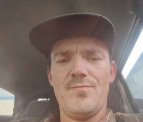 Eddie nocita, 30, Aberdeen (State of Washington)