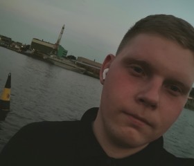 Денис, 21 год, Санкт-Петербург