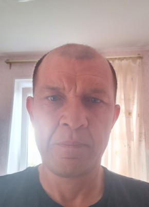 Aleksey, 45, Russia, Kamensk-Uralskiy
