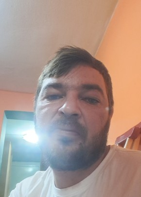 Boban, 27, Србија, Зајечар