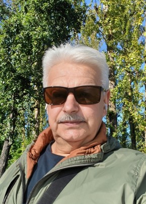 Валерий из Санкт-Петербурга 63 года