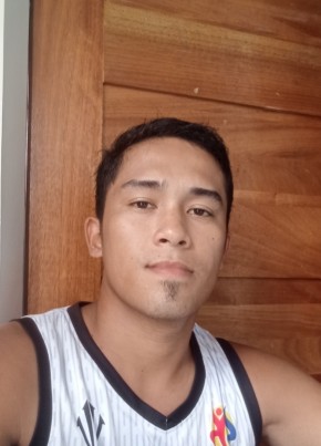 Robin Luceño из Maynila 18 лет