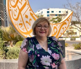 Tatyana Nikitina, 59, Madinat Isa