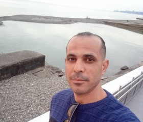 ماندو, 39, Dagomys