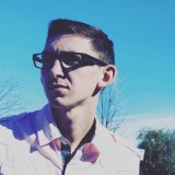 Jakub, 21  , Bensenville