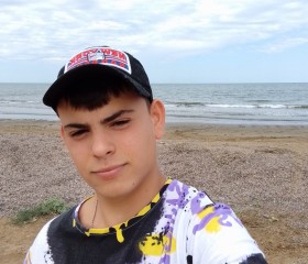 Максим, 18 лет, Армавир