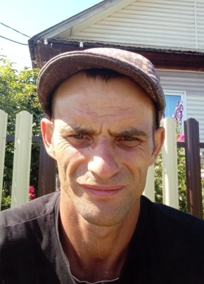 Vova, 37, Russia, Irbeyskoye