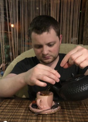 Валентин из Казани 38 лет