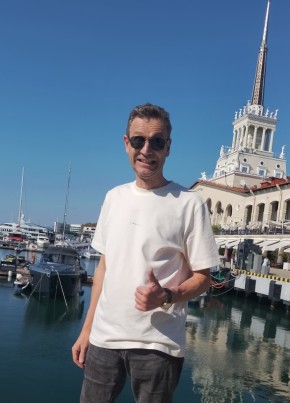 Александр из Приморско-Ахтарска 53 года