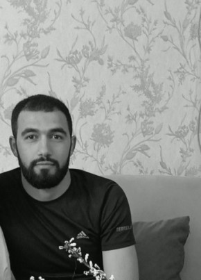 Elnur Kerimov, 29, Azerbaijan, Baku