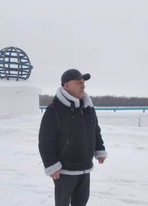 С ергей из Омска 18 лет