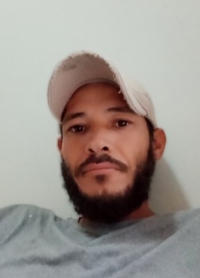 Josué из Comayagua 35 лет