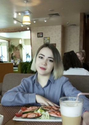 Светлана, 25, Россия, Астрахань