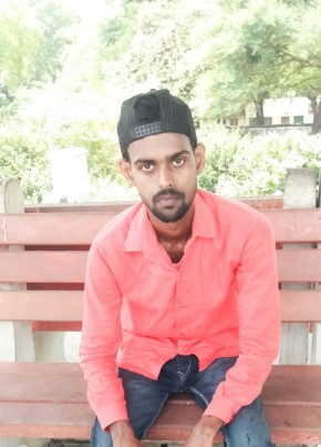 Mateen, 19, India, Lucknow