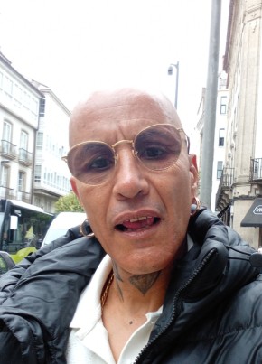 RUBEN NESTOR из Santiago de Compostela 54 года